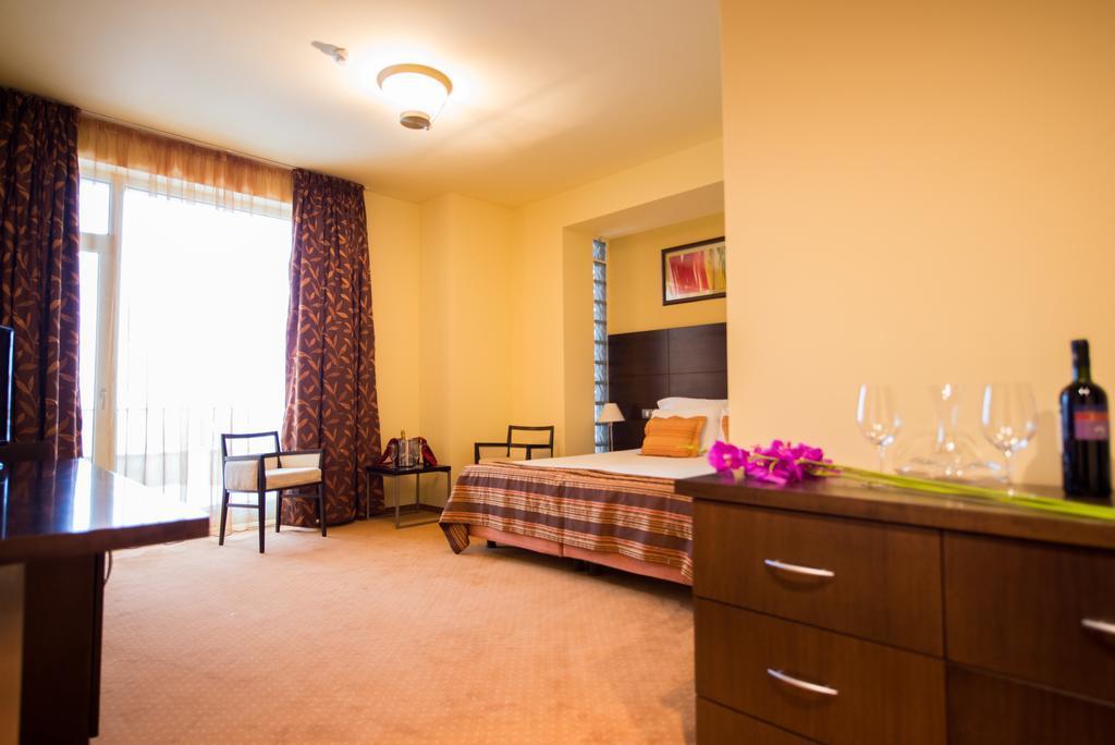 Imago Boutique Hotel Mamaia Kültér fotó
